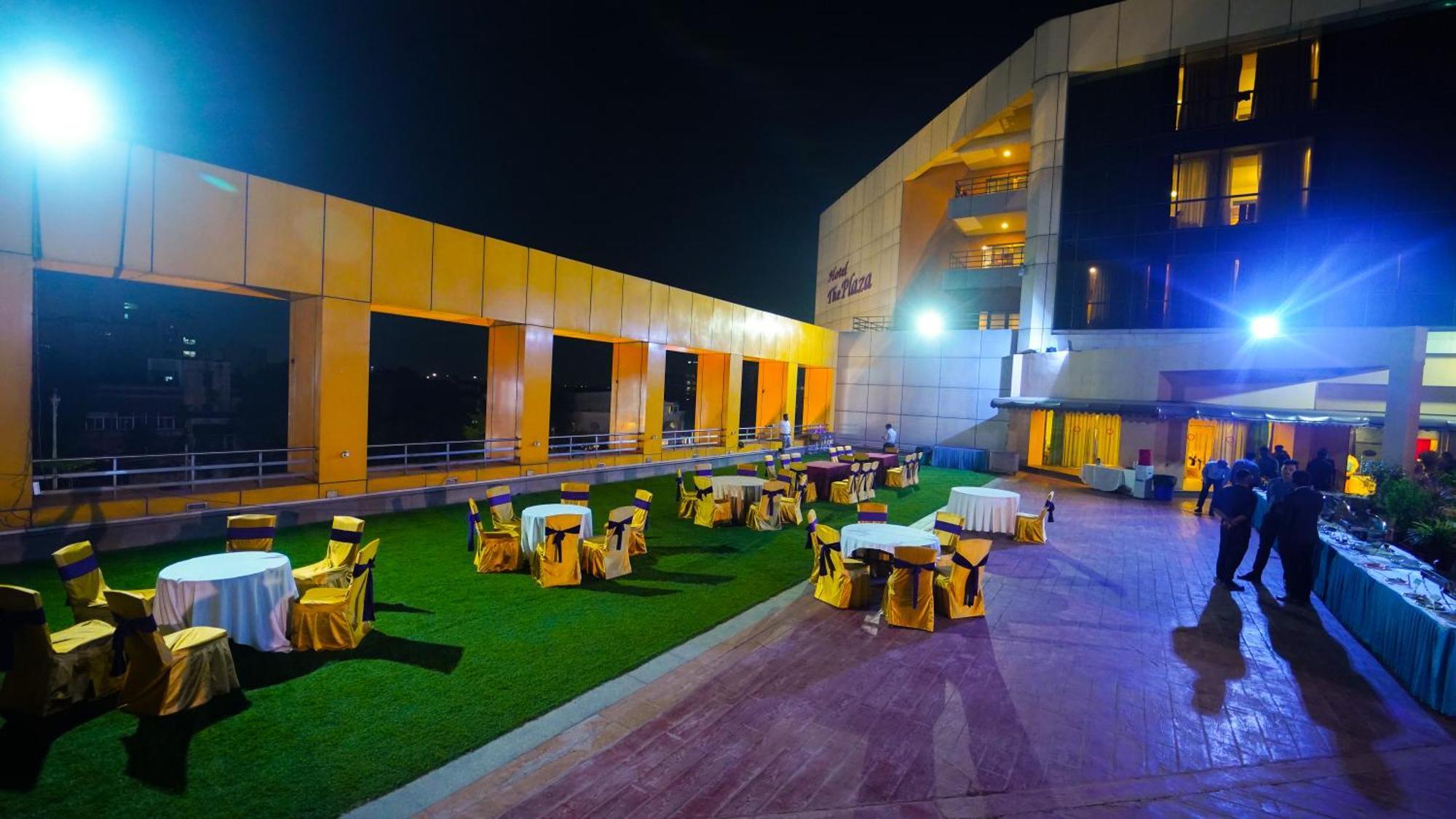 Hotel The Plaza Hyderabad Exterior photo