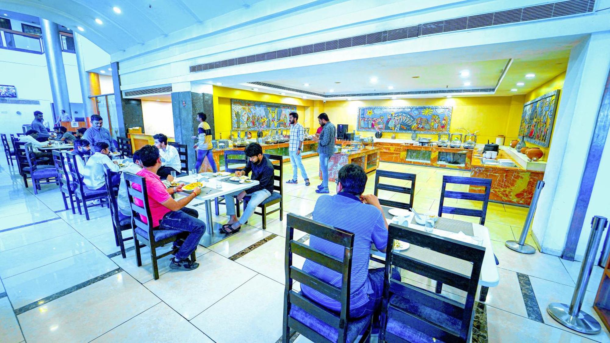 Hotel The Plaza Hyderabad Exterior photo
